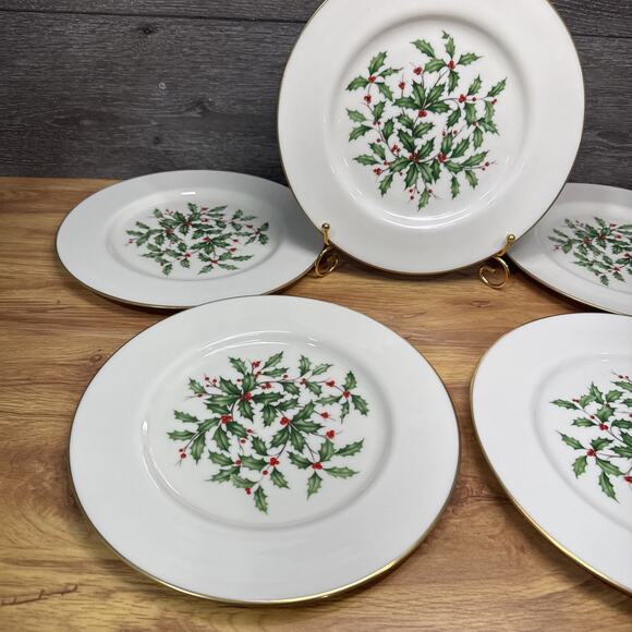 Lenox Special Christmas Dinner Plates Large Holly Berry Gold Trim 10.5" Set of 5 - Picture 2 of 9